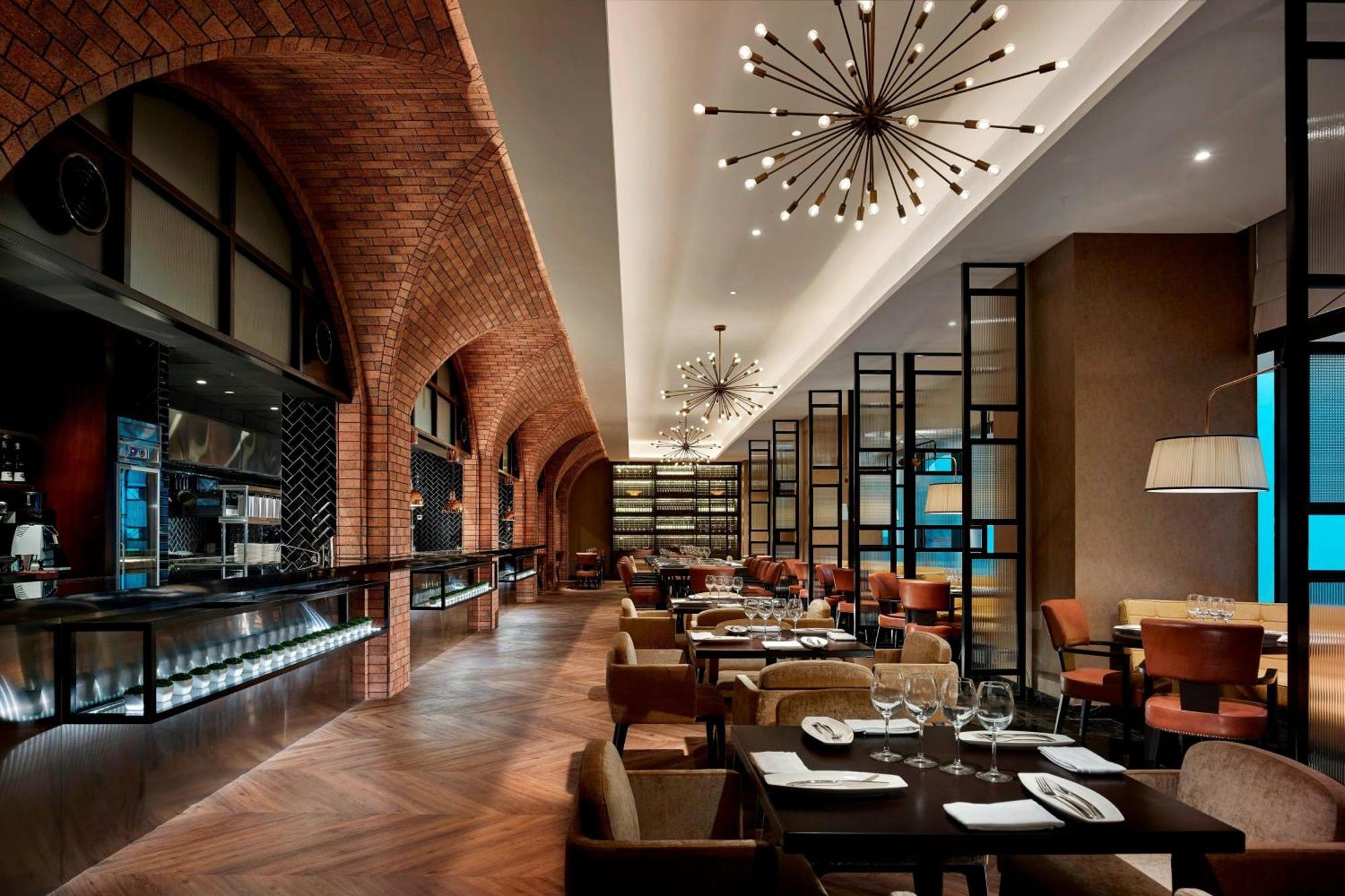 Hotel Stripes Kuala Lumpur, Autograph Collection Εξωτερικό φωτογραφία The restaurant