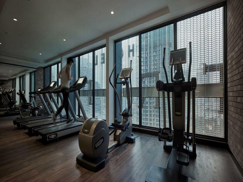 Hotel Stripes Kuala Lumpur, Autograph Collection Εξωτερικό φωτογραφία The gym at the hotel