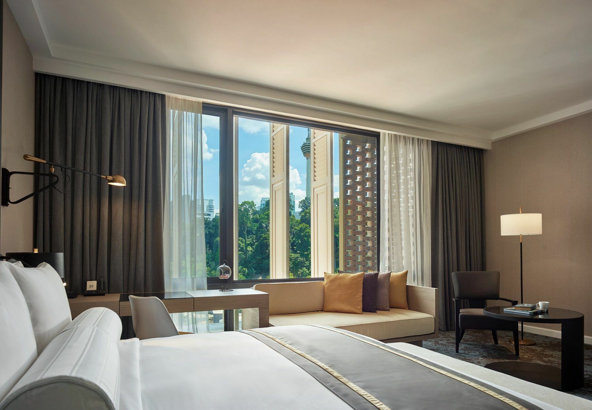 Hotel Stripes Kuala Lumpur, Autograph Collection Εξωτερικό φωτογραφία Deluxe Room