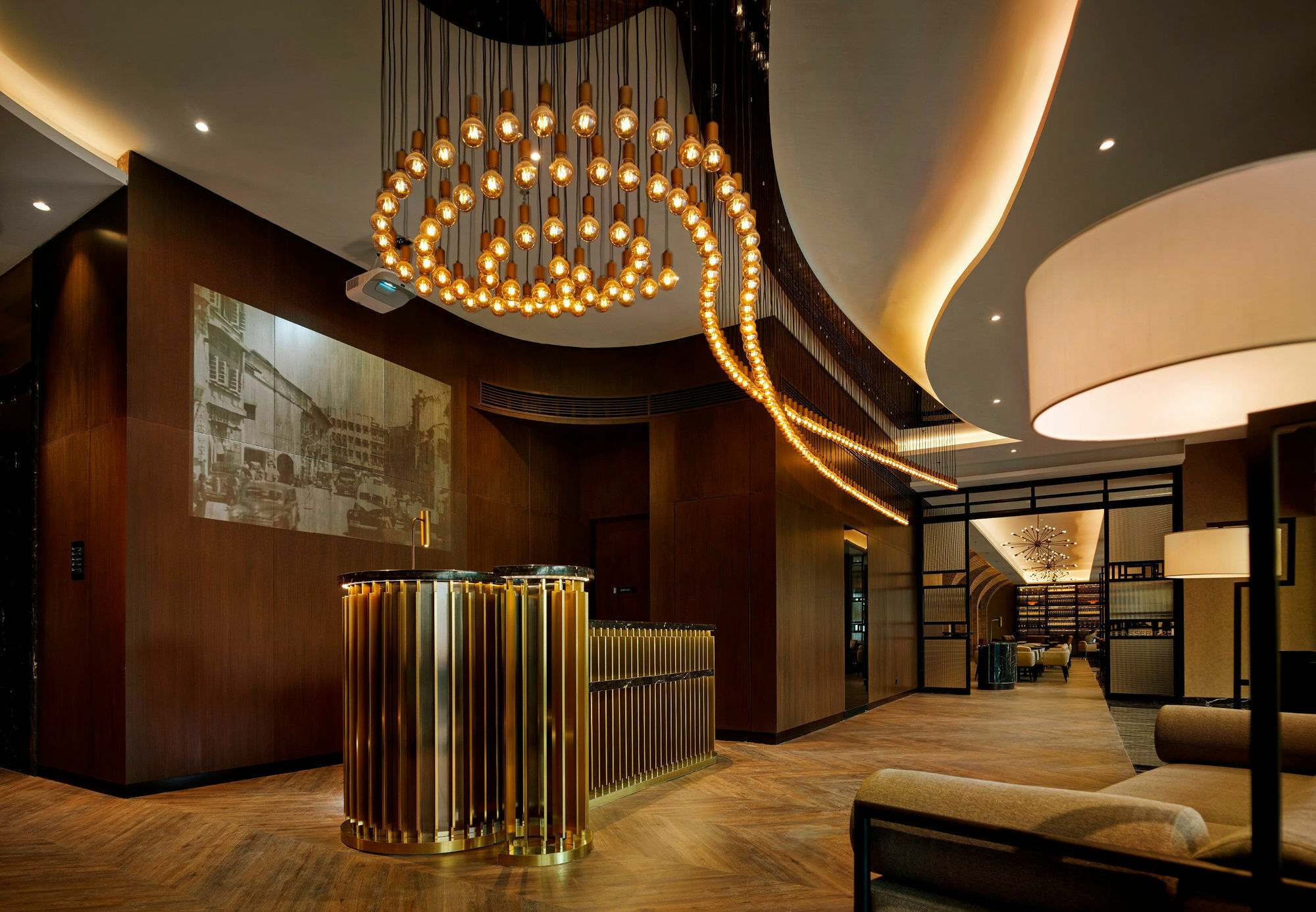 Hotel Stripes Kuala Lumpur, Autograph Collection Εξωτερικό φωτογραφία The lobby of the hotel